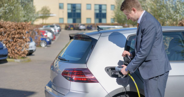 Vallottak a villanyautosok kiderult a kellemetlen igazsag amitol rengeteg autotulaj felt