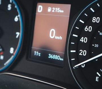 6 jel hogy visszatekertek az auto kilometerorajat 360x315