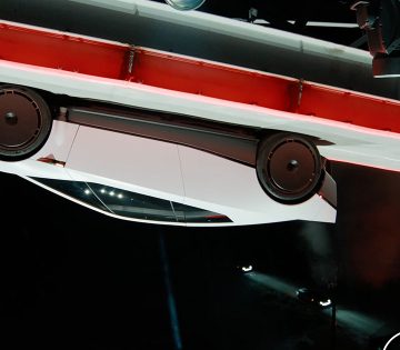 Bemutatkozott az uj Tesla Roadster – es tenyleg repul 360x315