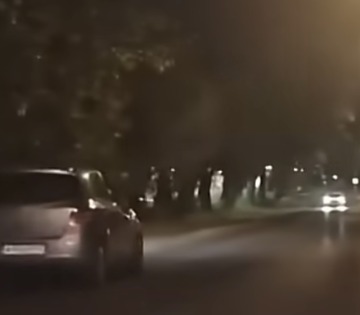 Forgalommal szemben vilagitas nelkul autozott egy idos no Dunaharasztin 360x315