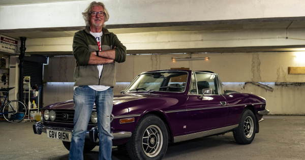 James May megvalik legendas Triumphjatol