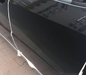 Kegyetlen latvany vart egy autost Szolnokon 360x315