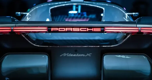 Lemondott az elektromos szuperautorol a Porsche