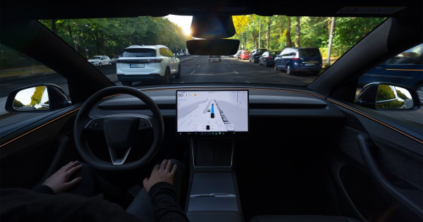 Mar 9 europai orszagban engedelyeztek a Tesla onvezeteset