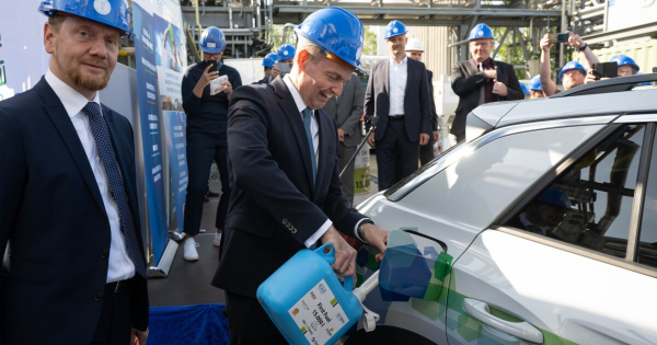 Megis van remeny a benzines autoknak