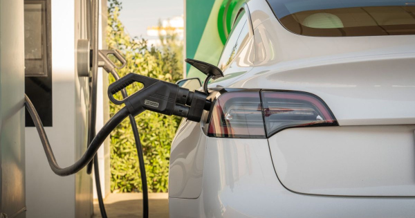 Rekordot dont az elektromos autok ternyerese Kinaban